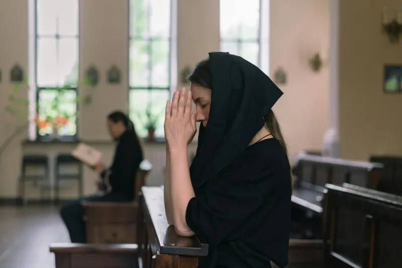 Into the Silence: Discovering Sacred Rest Through Chilterns Retreat Experiences